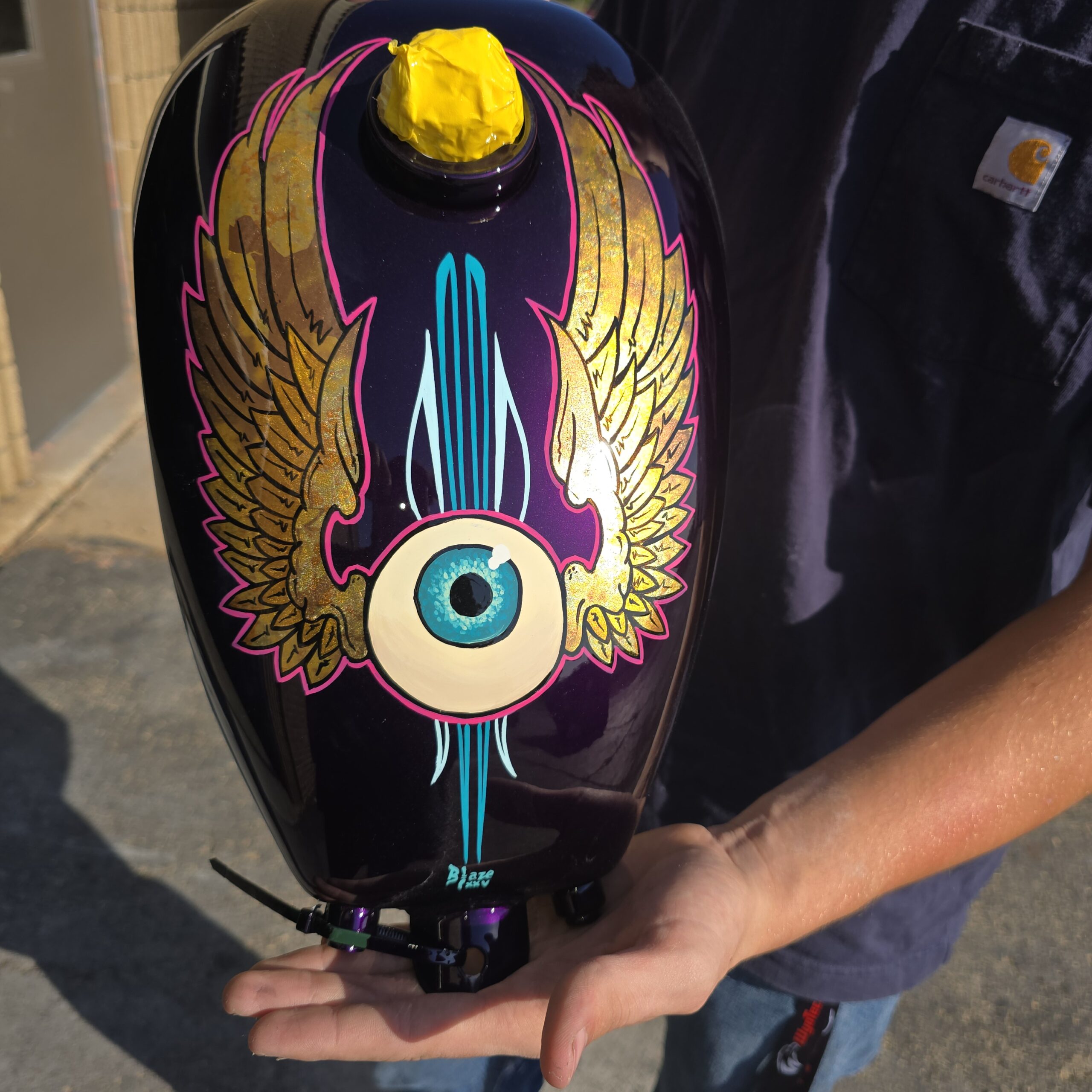 Blake Winters Blaze Kustom Colors pinstriping work