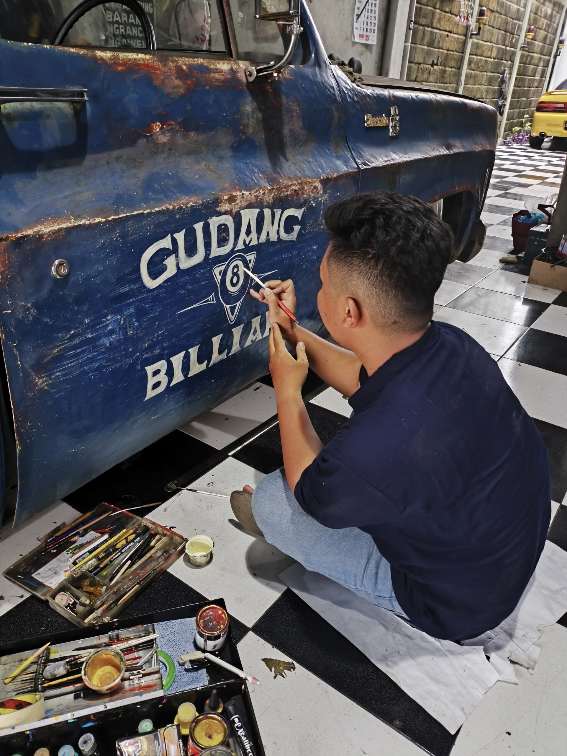 Agung Castavo pinstriping work
