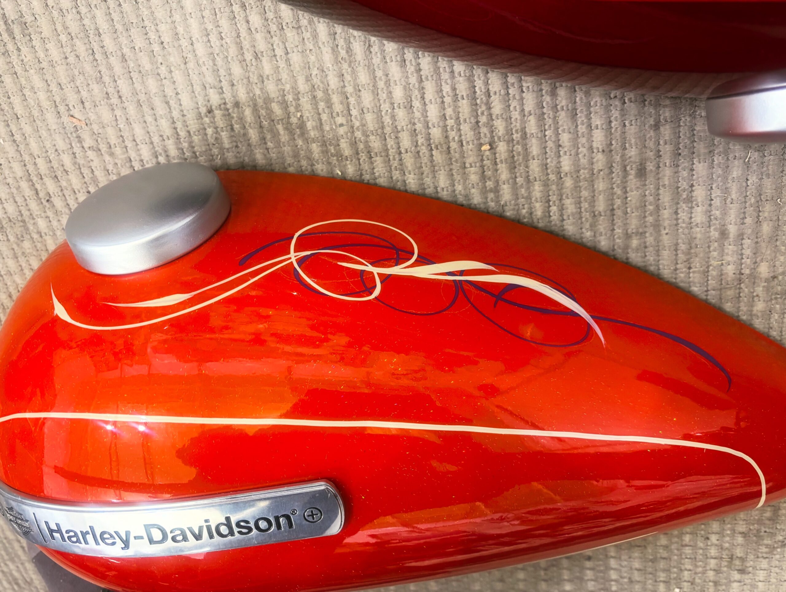 Keith Eccles/ BD surface solutions pinstriping work